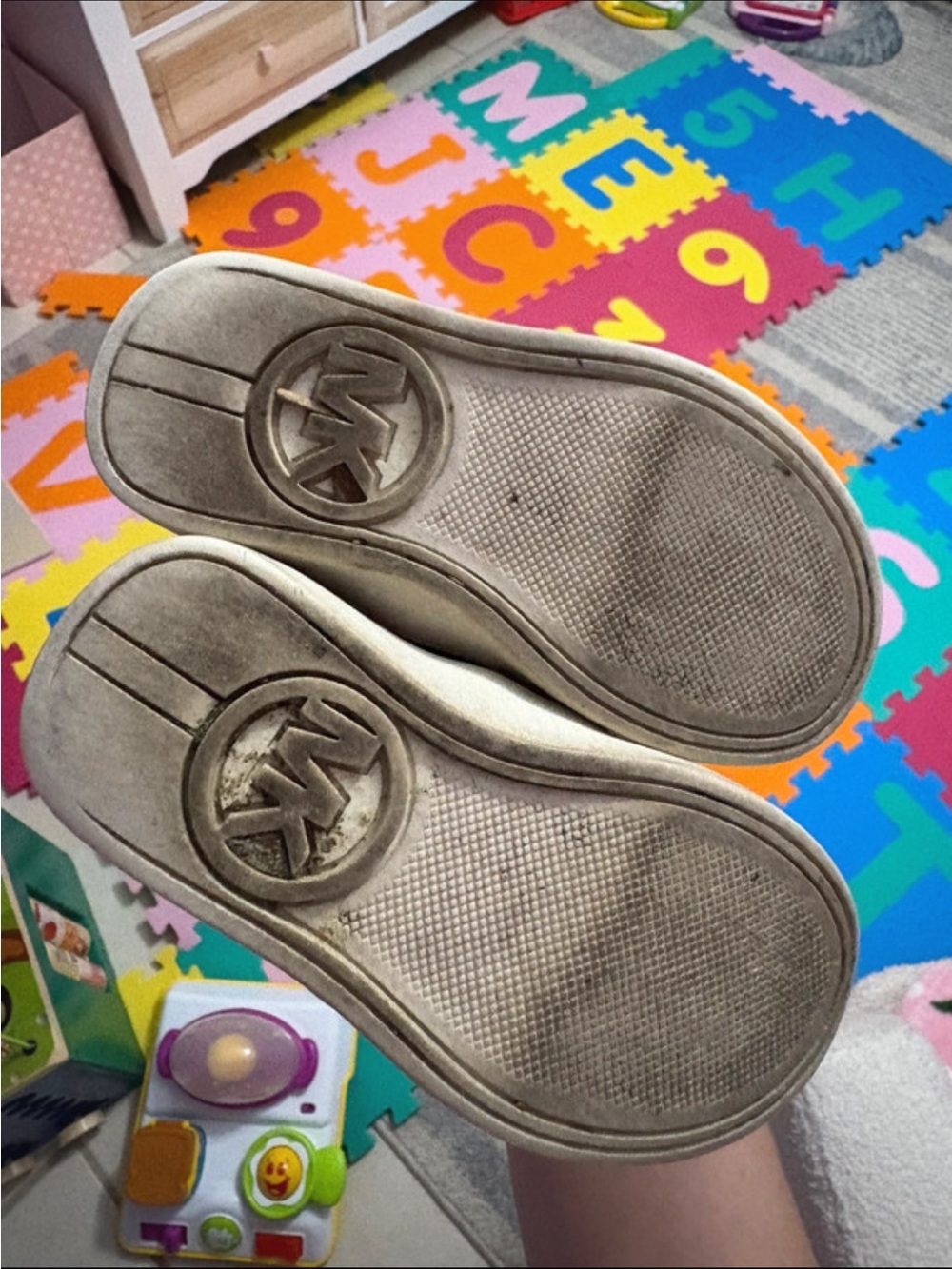 Mk slip ons toddler - Picture 8 of 9